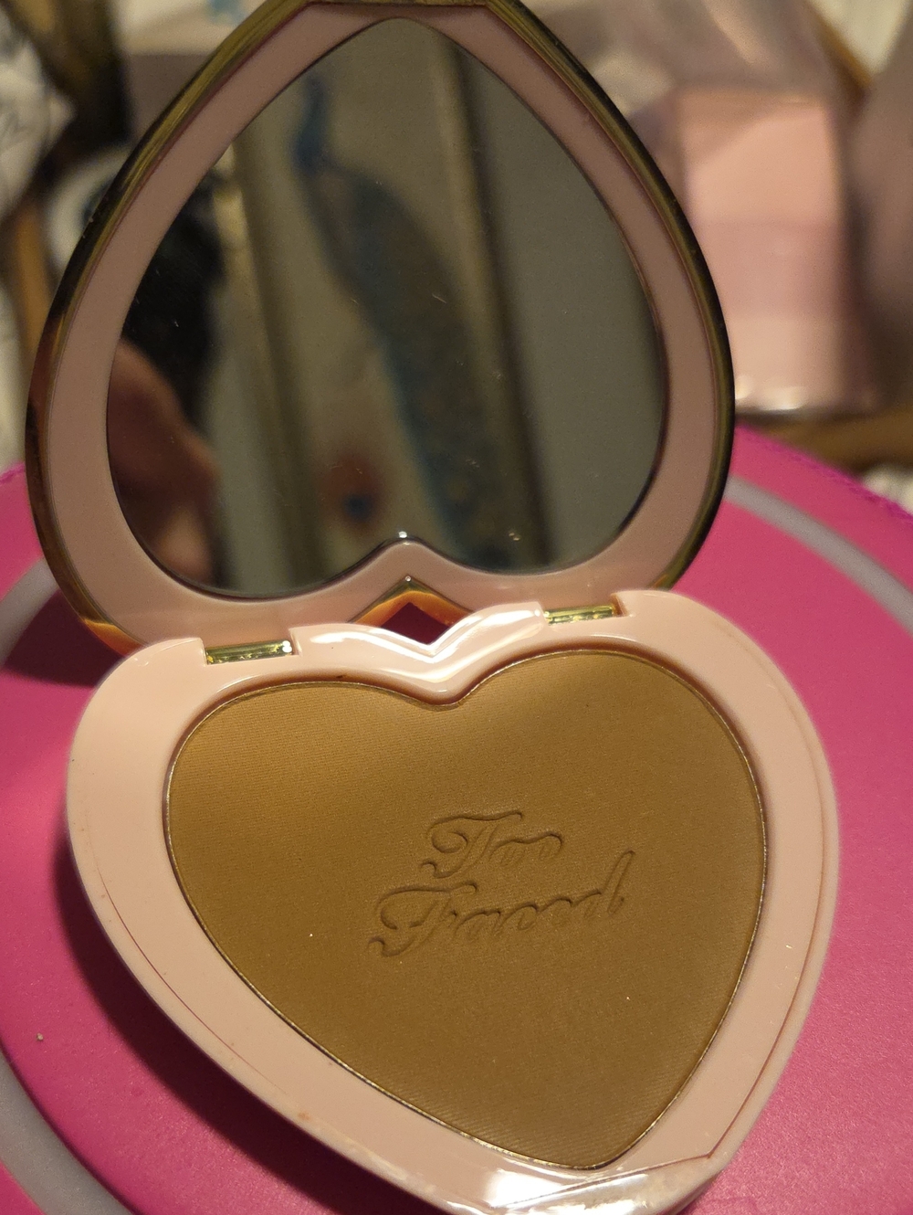Too Faced Born This Way Setting Powder - Soft Blur In Deep